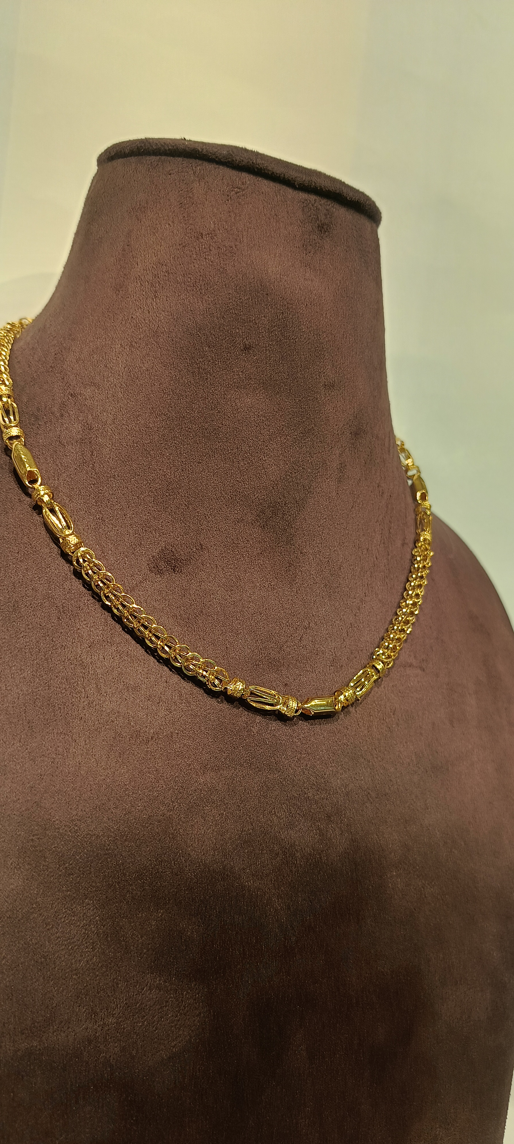 CH22/513 - Detail View 3