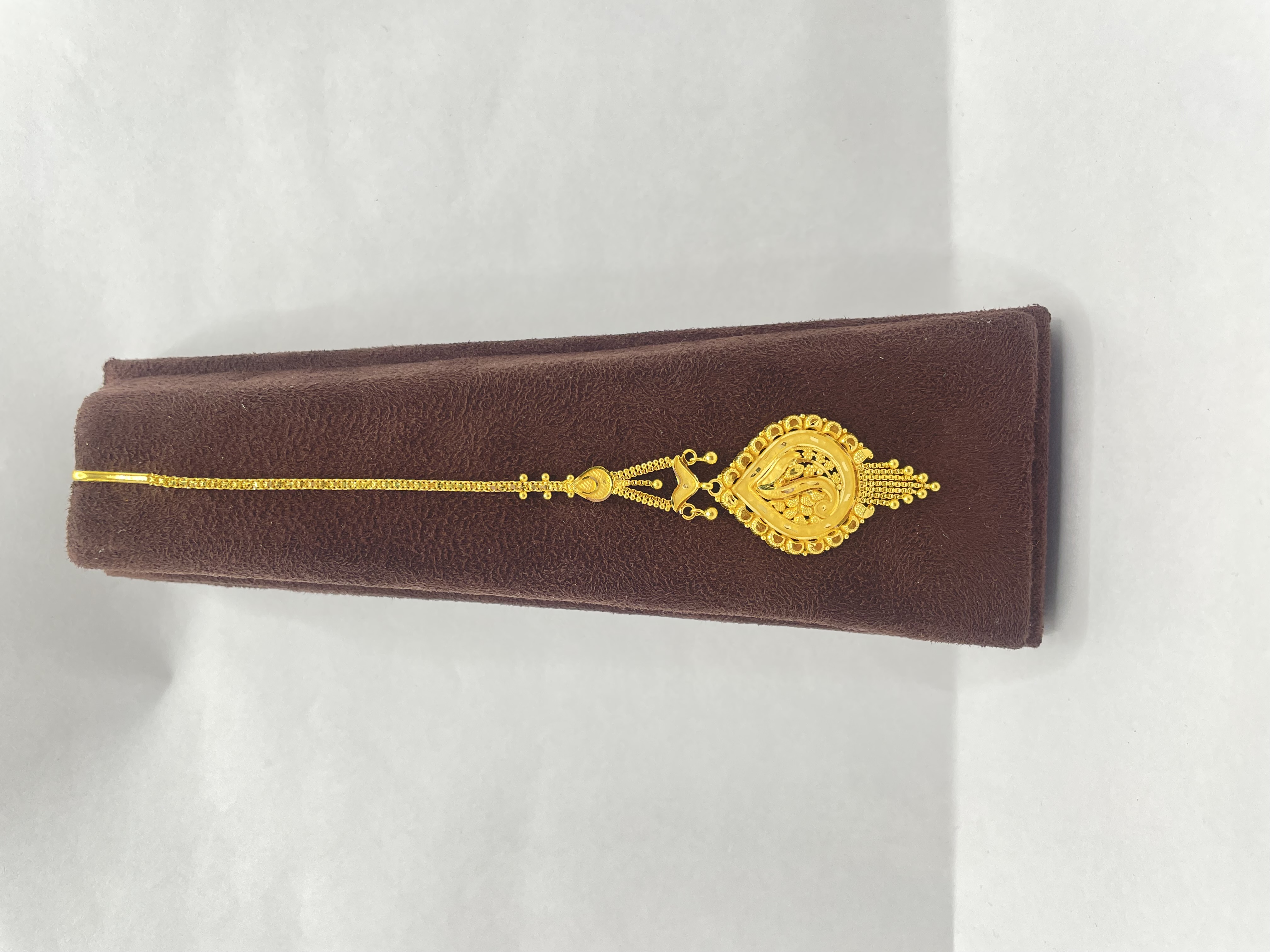 22kt Gold Tikka - Sarvada Jewellers Ranchi