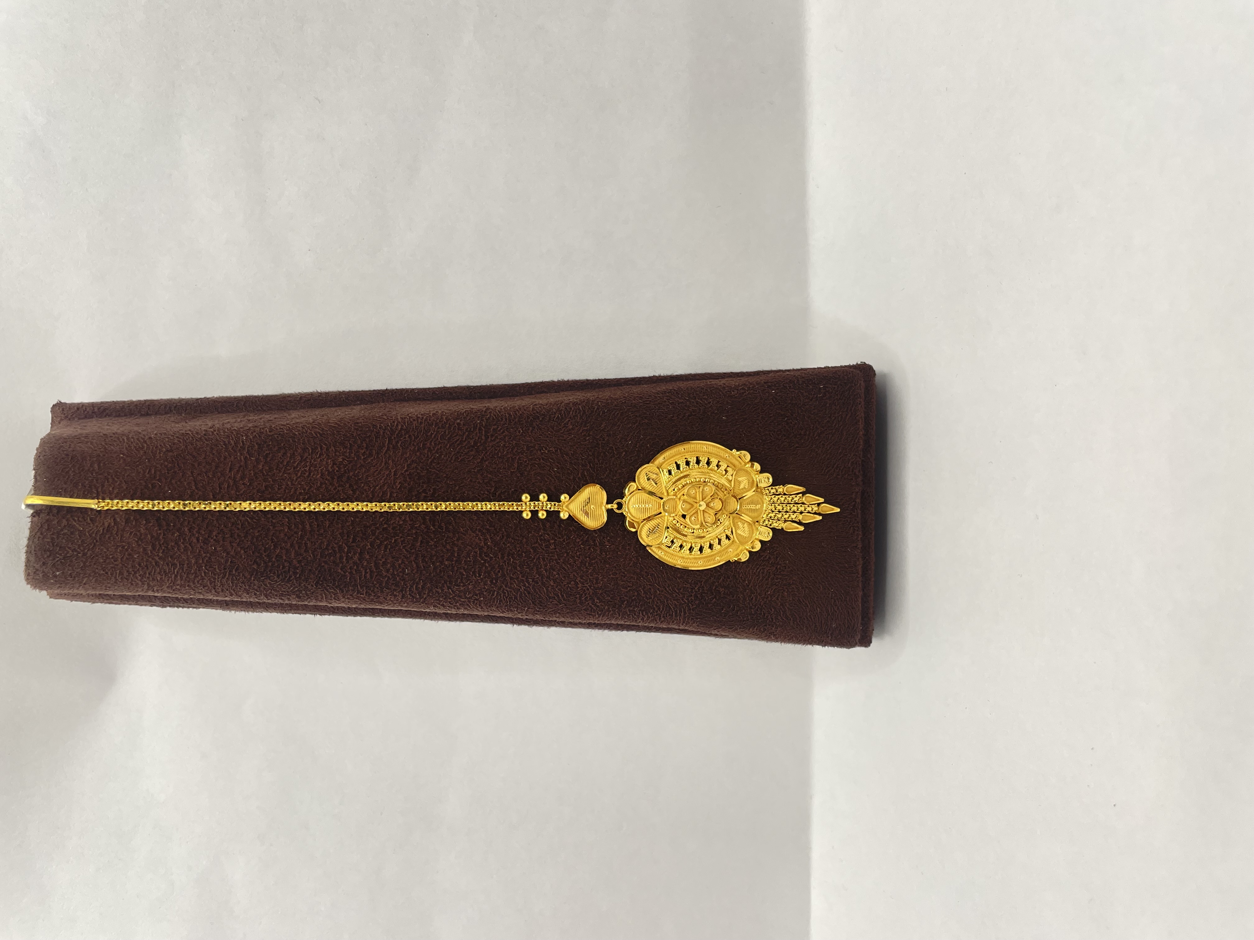 22kt Gold Tikka - Sarvada Jewellers Ranchi