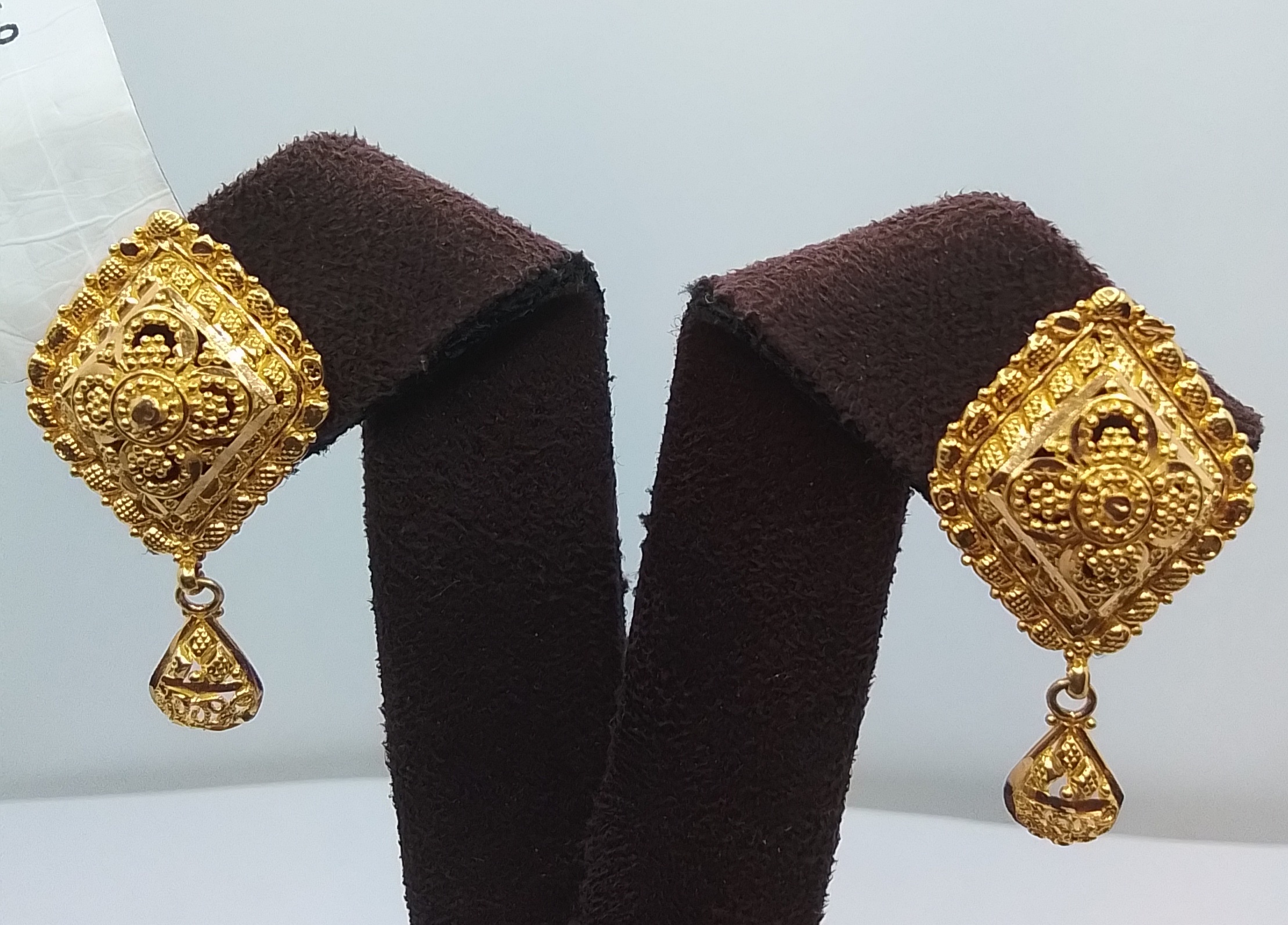 Gold Earrings - Sarvada Jewellers Ranchi