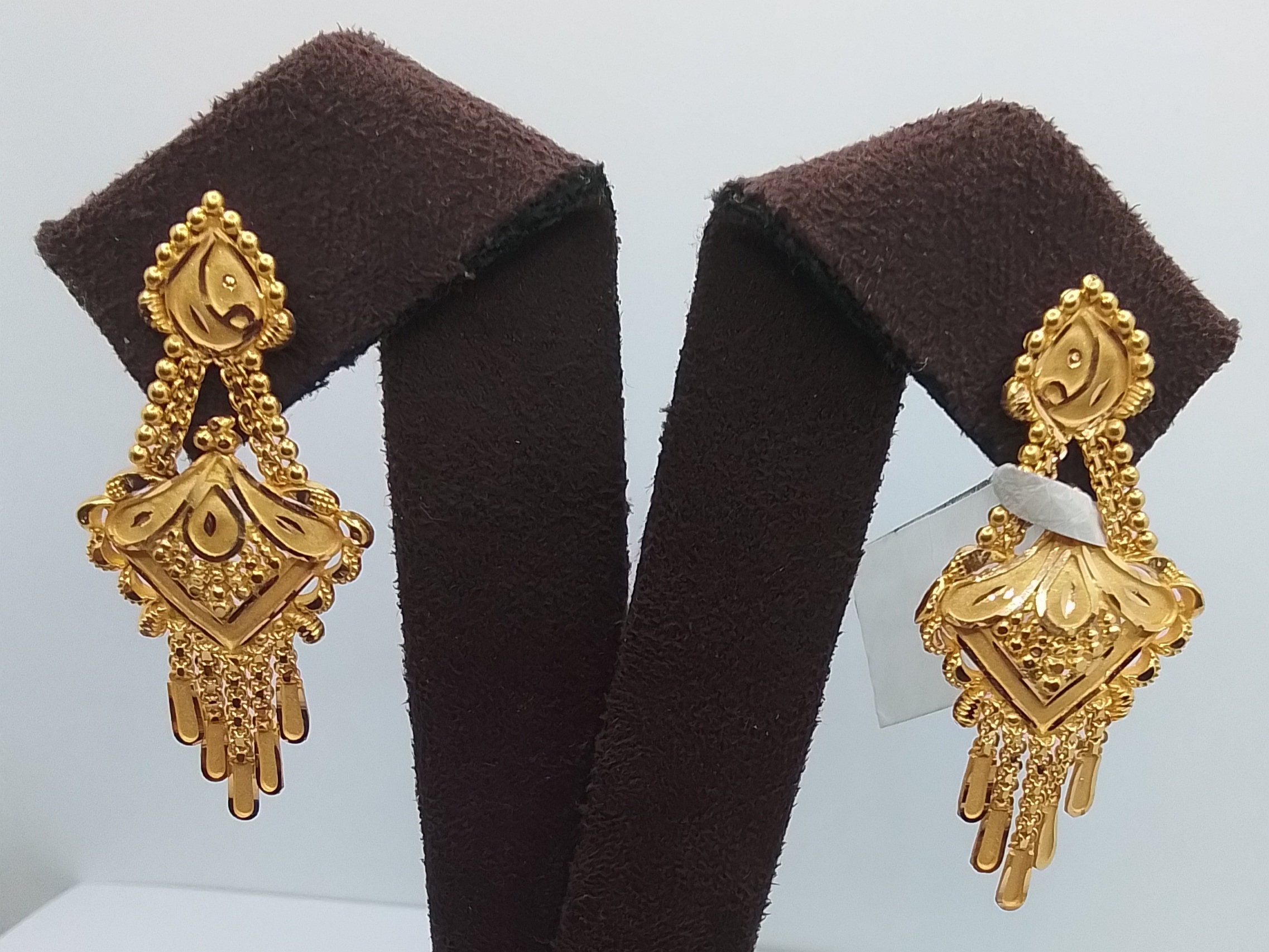 22kt Gold Earrings - Sarvada Jewellers Ranchi