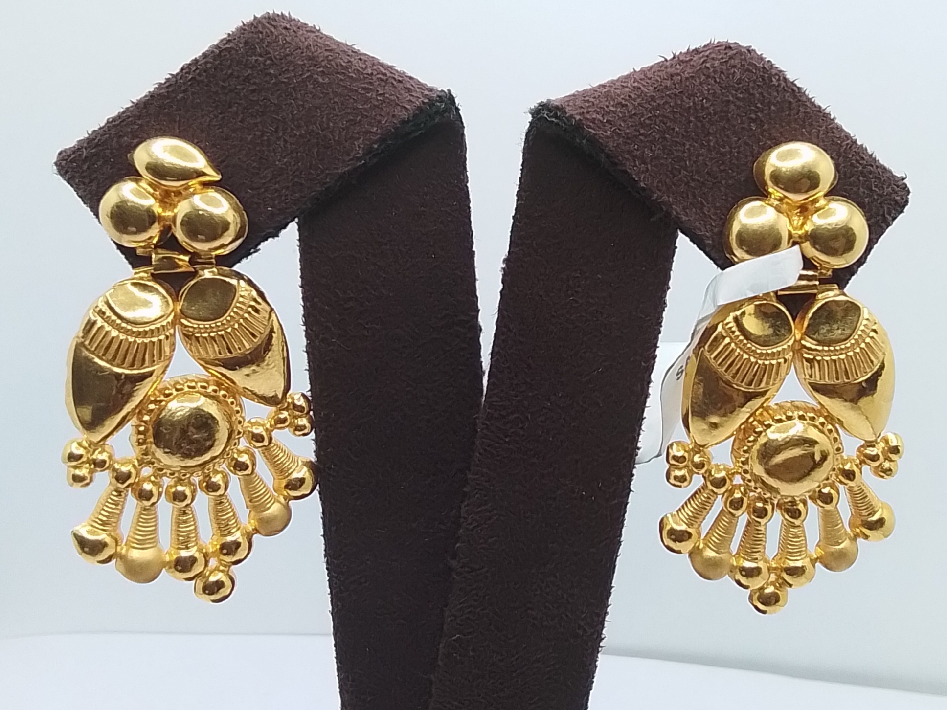 Gold Earrings - Sarvada Jewellers Ranchi