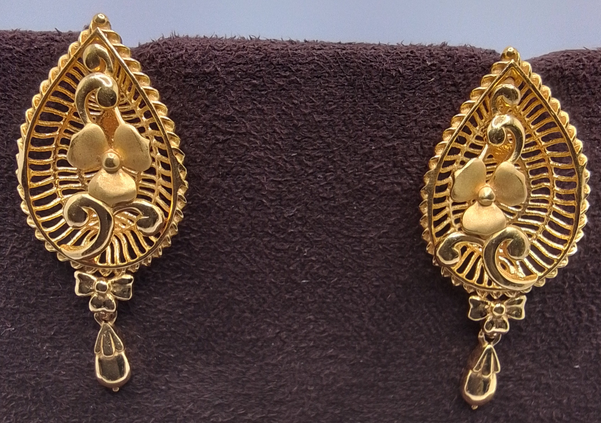 Gold Earrings - Sarvada Jewellers Ranchi
