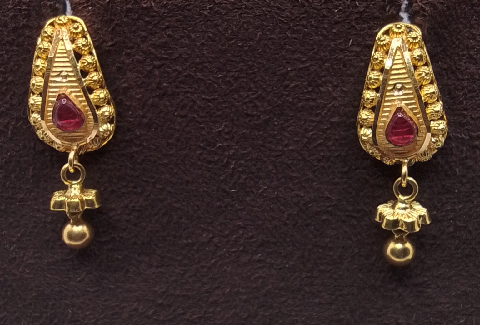 Gold Earrings - Sarvada Jewellers Ranchi
