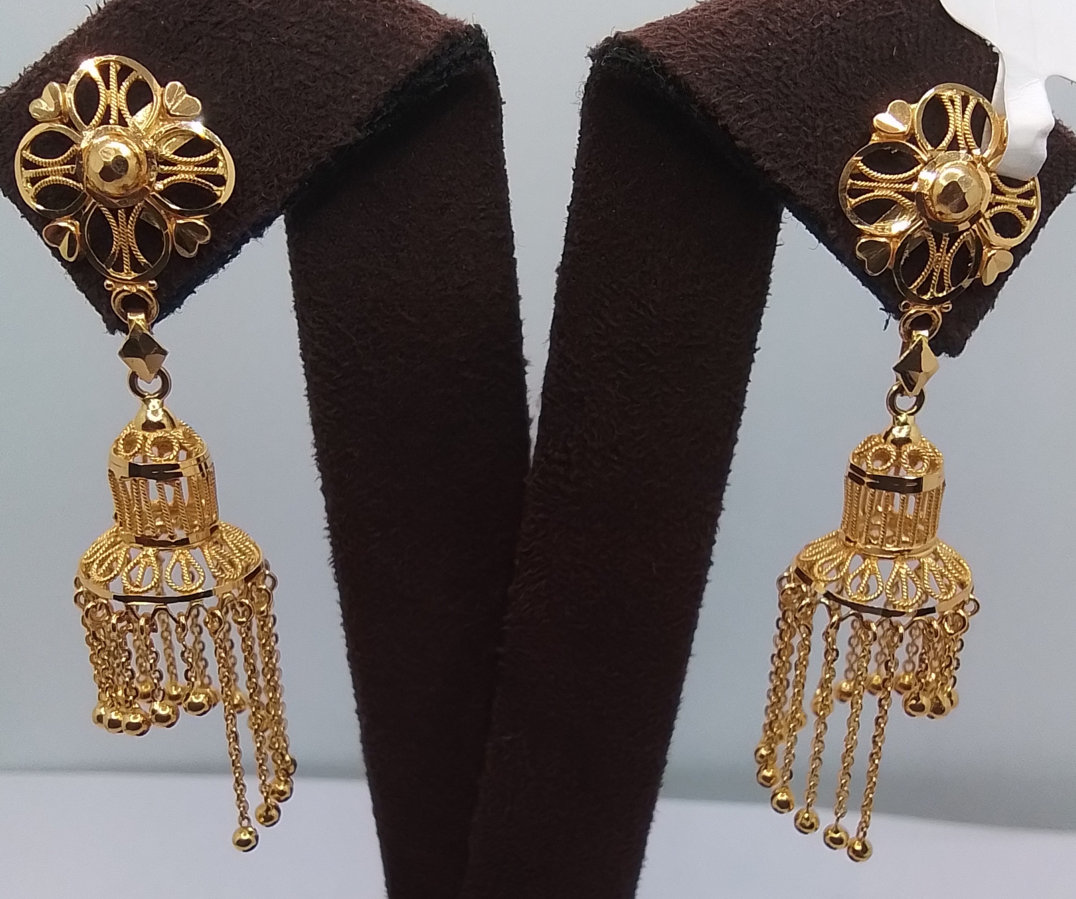 Gold Earrings - Sarvada Jewellers Ranchi