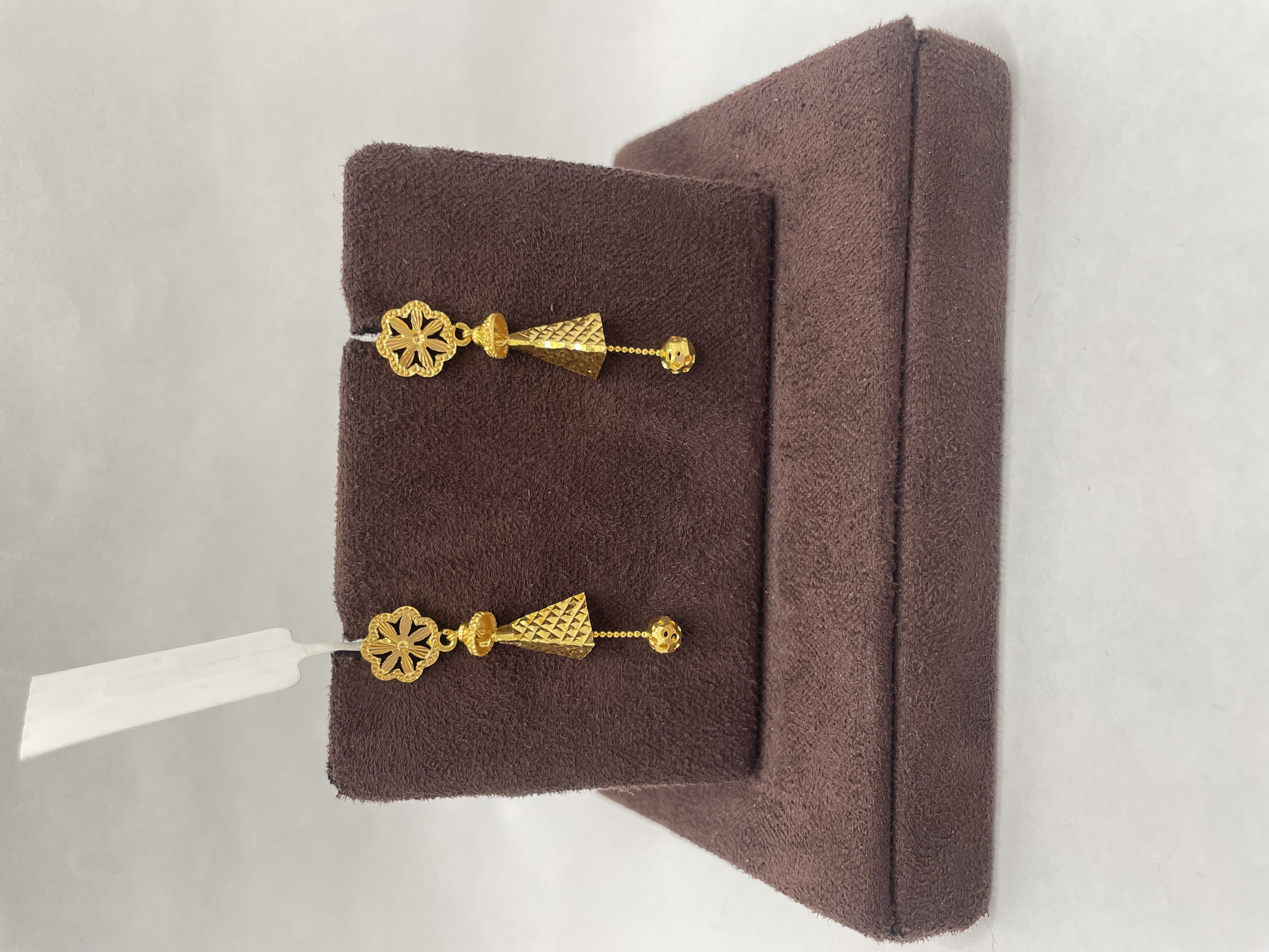 22kt Gold Earrings - Sarvada Jewellers Ranchi