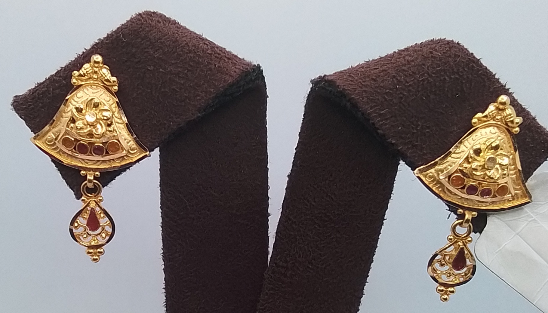 Gold Earrings - Sarvada Jewellers Ranchi