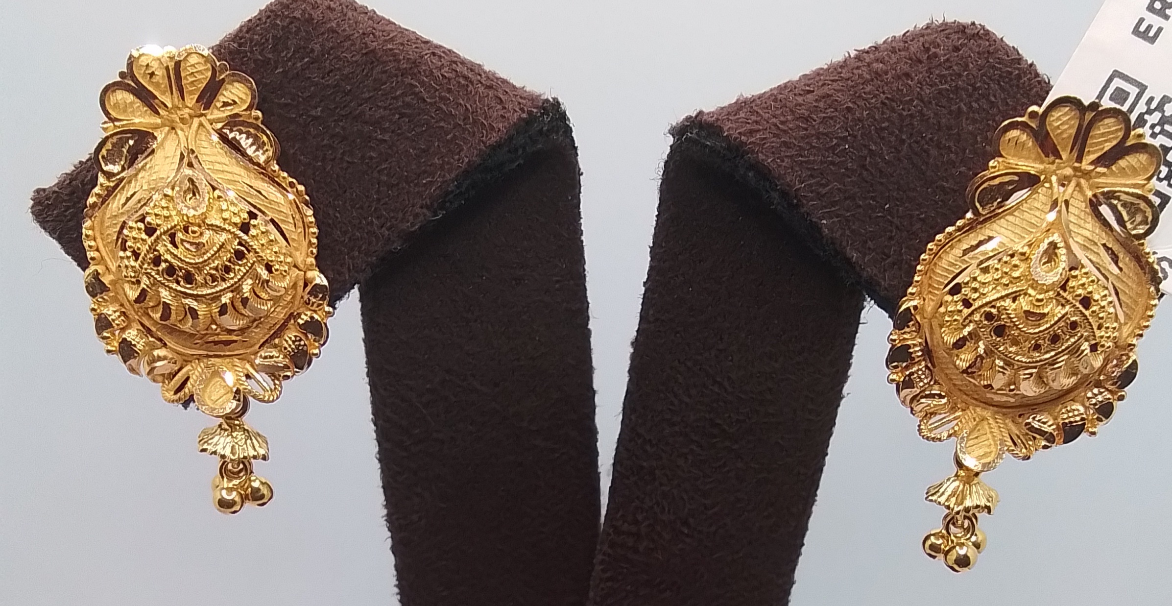Gold Earrings - Sarvada Jewellers Ranchi