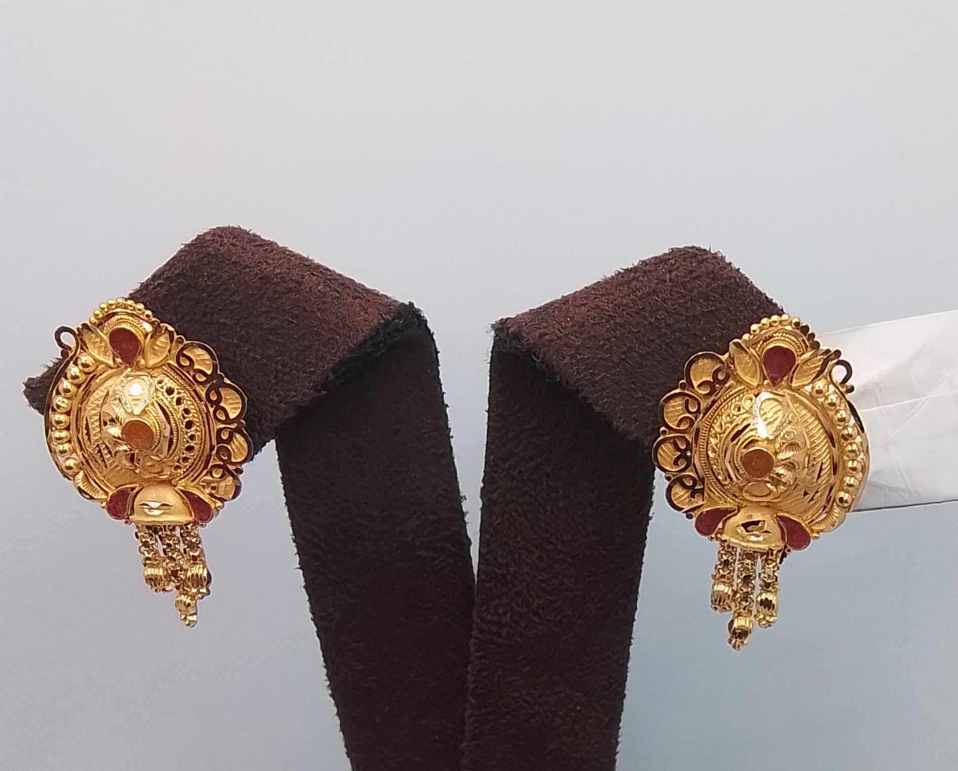 Gold Earrings - Sarvada Jewellers Ranchi