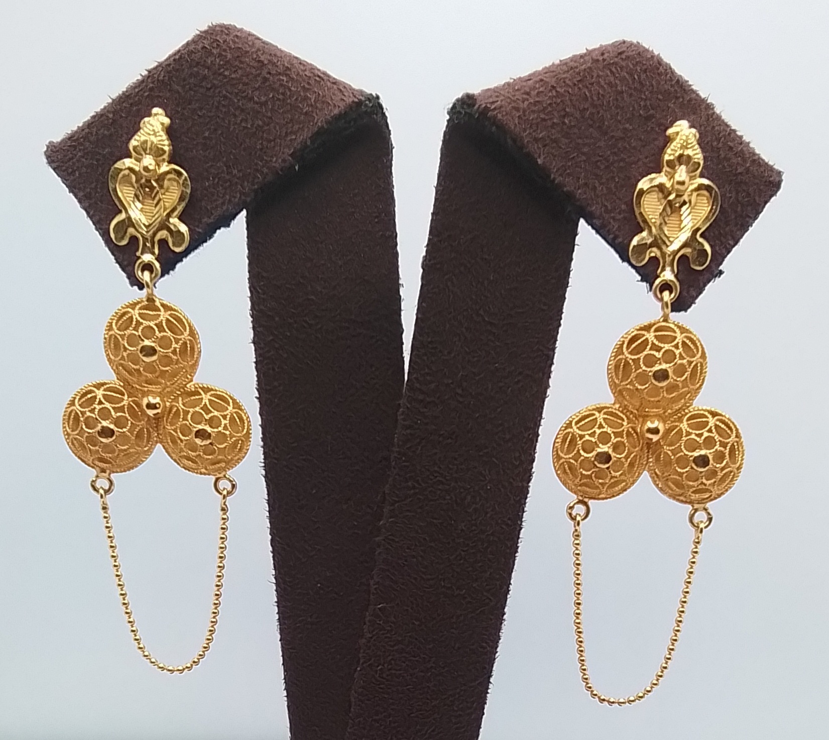 Gold Earrings - Sarvada Jewellers Ranchi